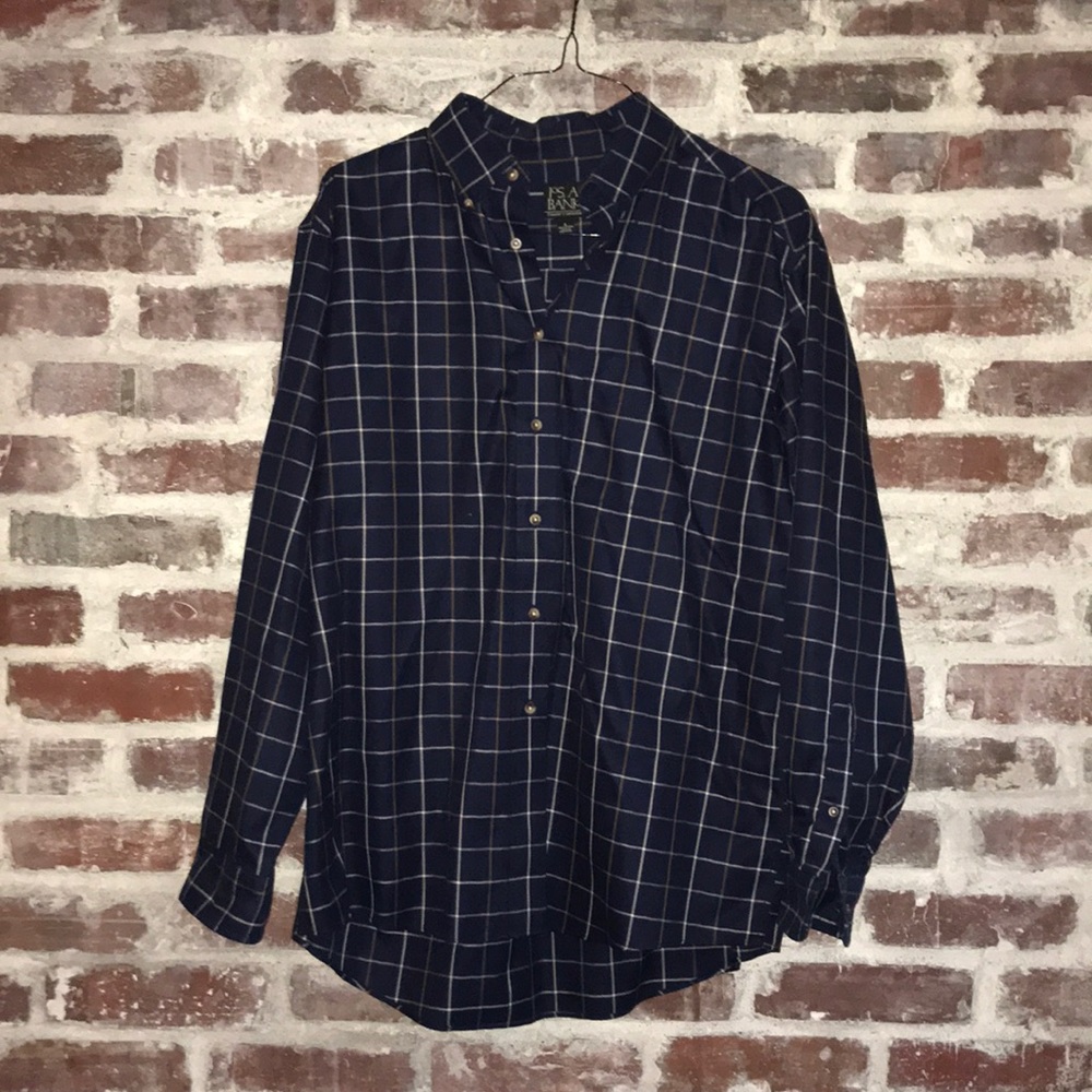 Jos A Bank Traveler’s Collection Button Down